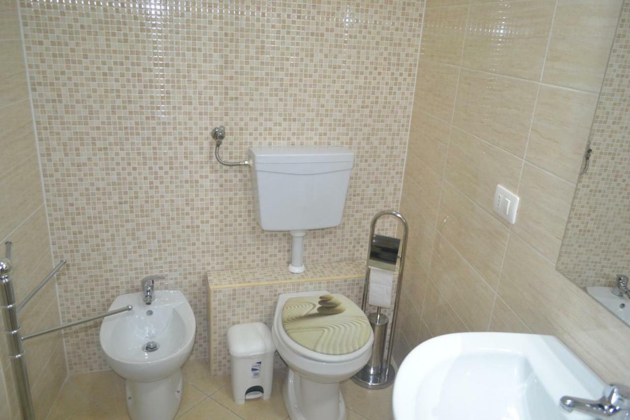 B&B Lungomare カターニア エクステリア 写真