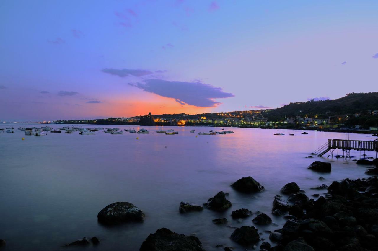 B&B Lungomare カターニア エクステリア 写真