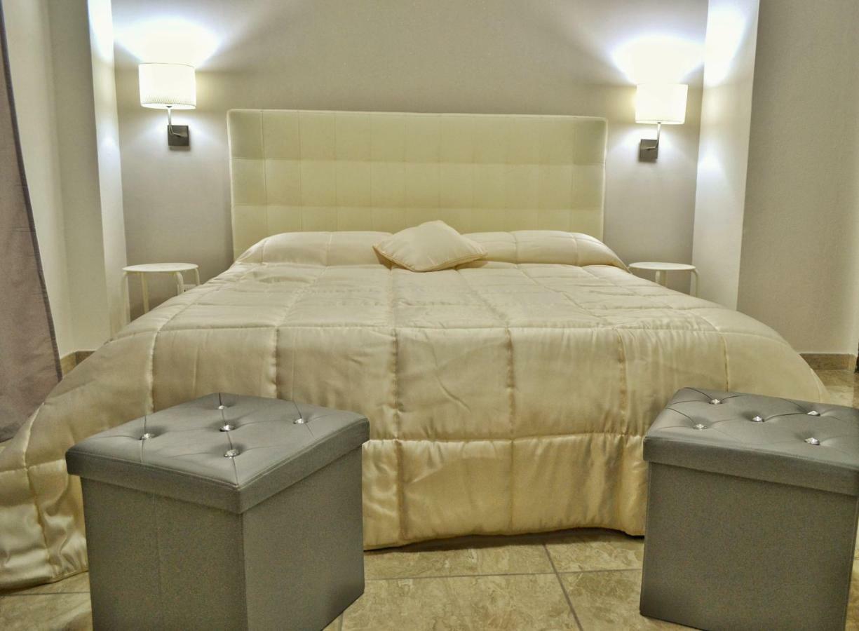 B&B Lungomare カターニア エクステリア 写真